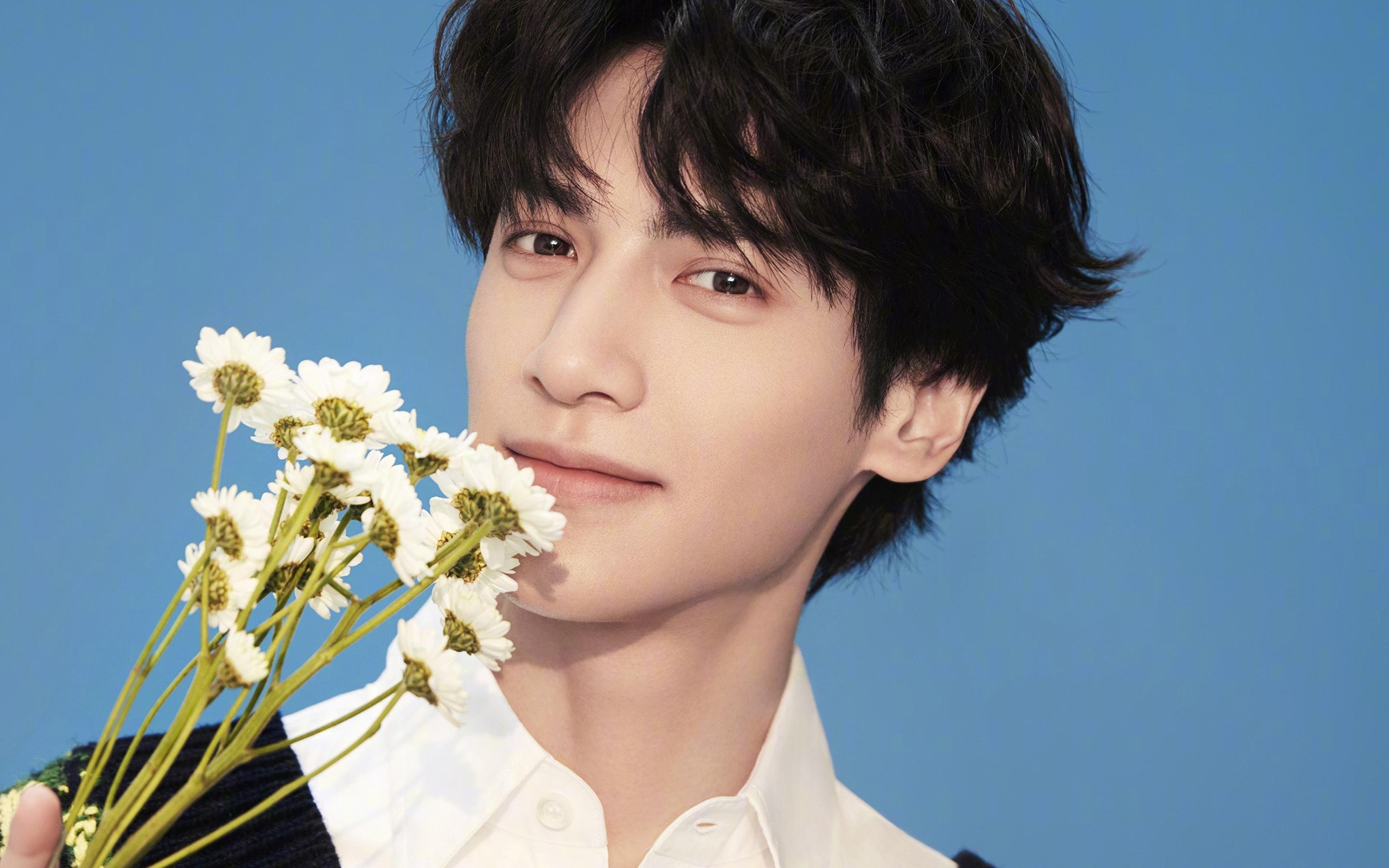 爱游戏体育-特色篮球主题展在全国巡展，弘扬中国运动精神，篮球主题展板