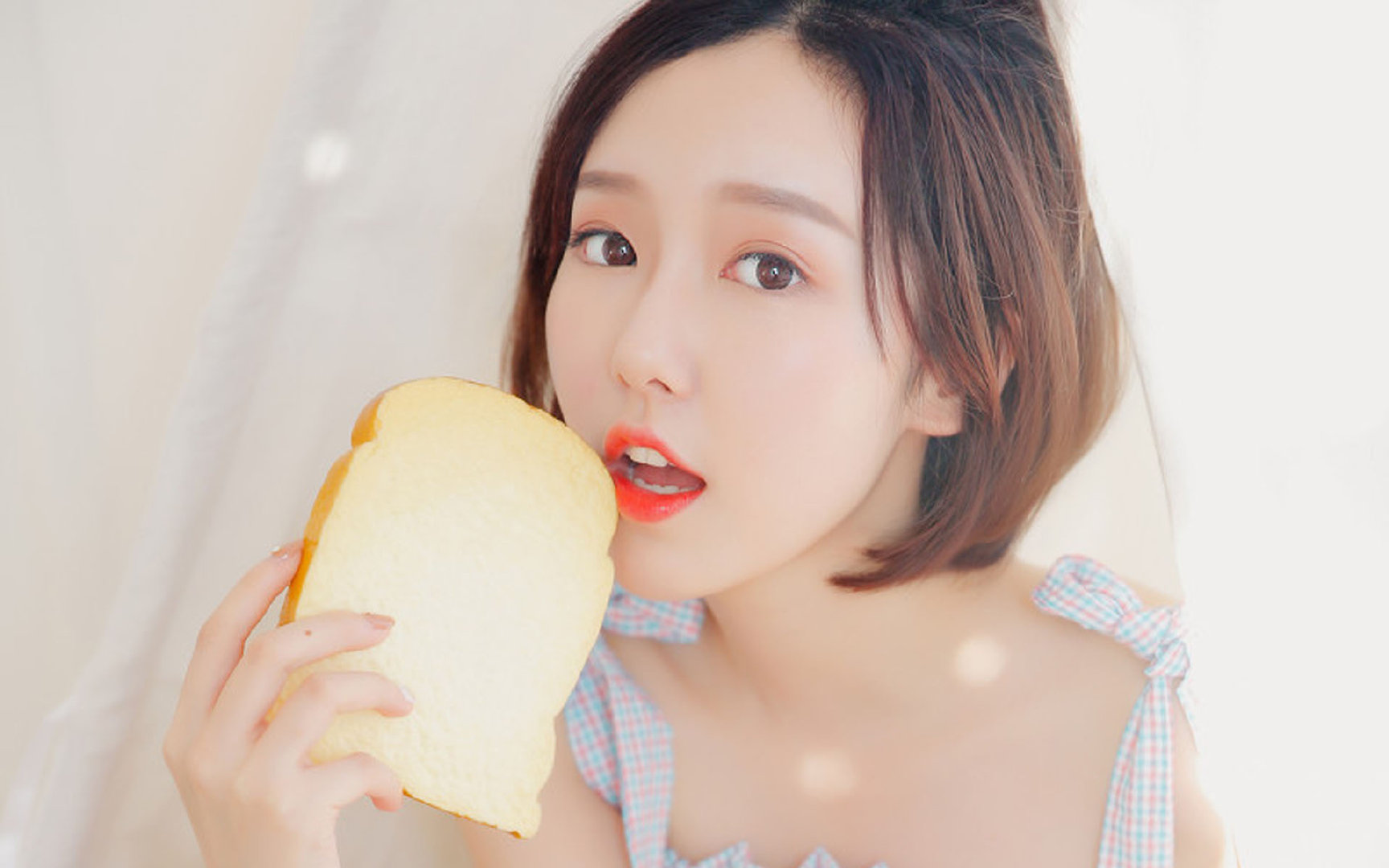 爱游戏综合娱乐-“萨尔·巴赫与南非羚羊队共同向世界杯迈进”