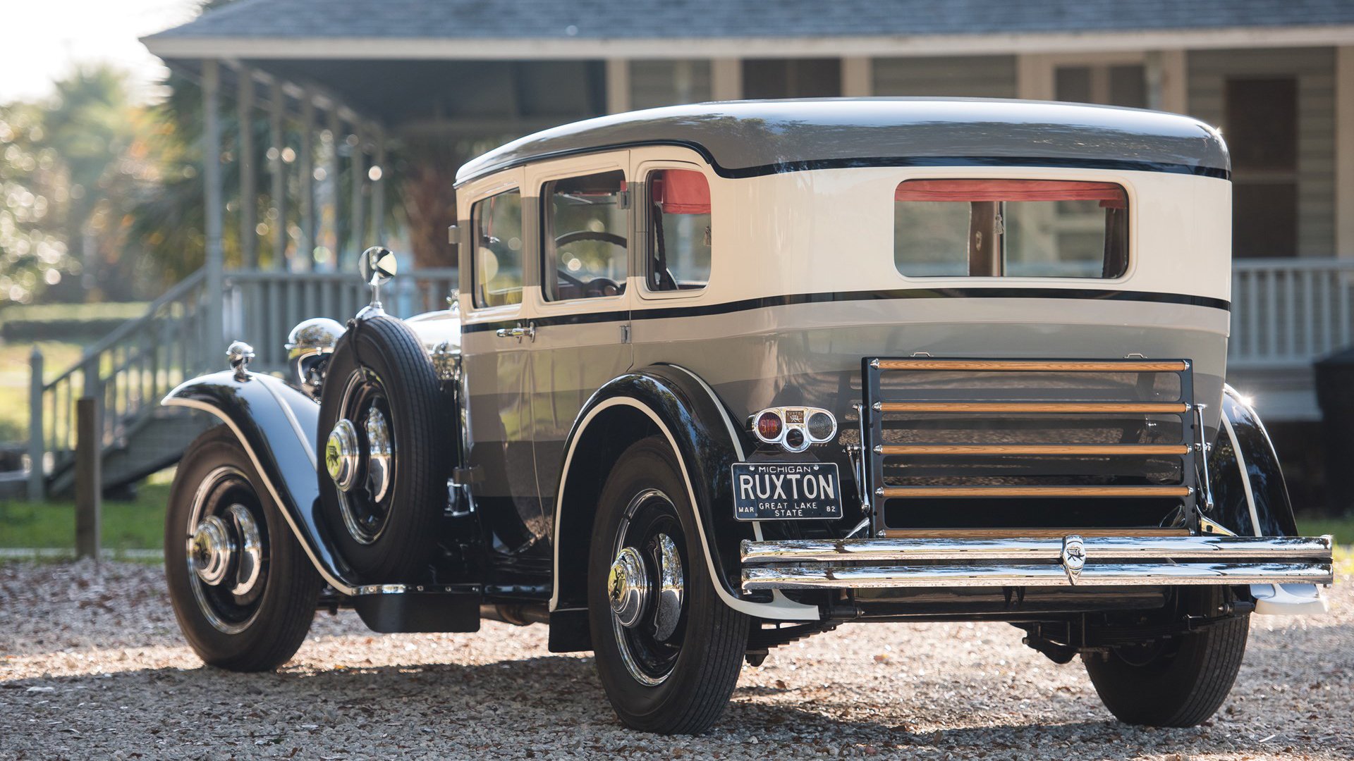 爱游戏体育（AYX）官方APP下载-混合泳项目摩纳哥选手均衡发挥